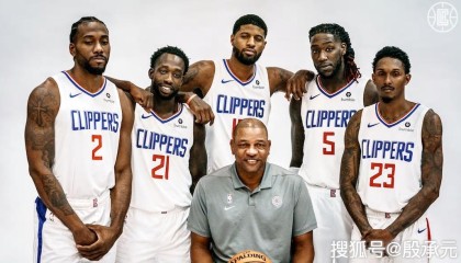  快船乔治复出首战砍下28+8+6  