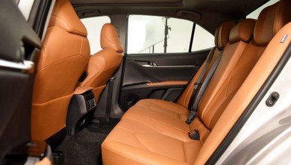  埃弗顿逆境突围逃离降级区