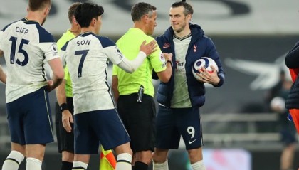  热刺凯恩帽子戏法带领球队大胜谢菲尔德联重振士气