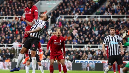  多特蒙德绝杀对手保留争冠希望  