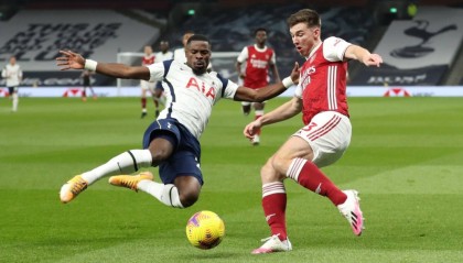  孙兴慜世界波破门，热刺绝平曼城保留争冠希望  