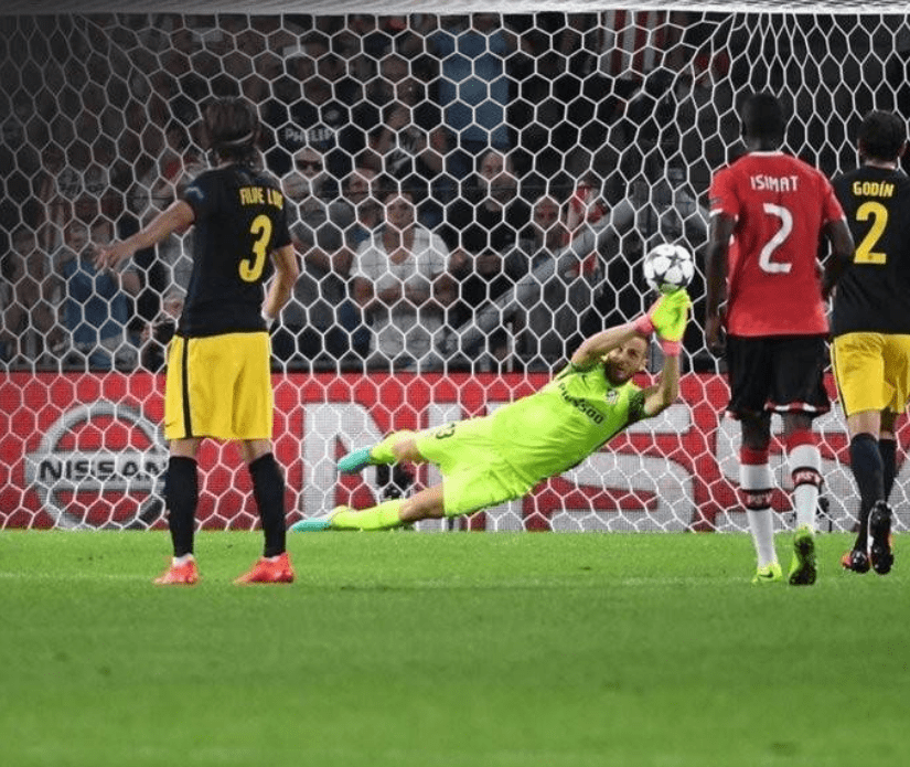  法兰克福客场逼平拜仁展现顽强斗志  