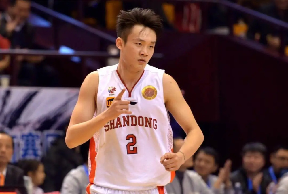  霍芬海姆锋线双星联袂建功，合力攻破对手城池取三分